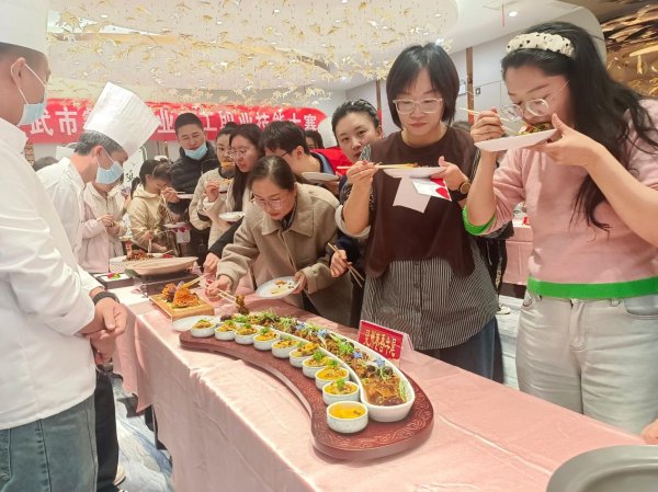 永崋证券 宁夏灵武市首届餐饮行业职工职业技能大赛举办